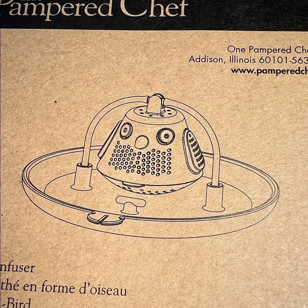 Pampered Chef Tea-Bird Infuser in Tan Box
